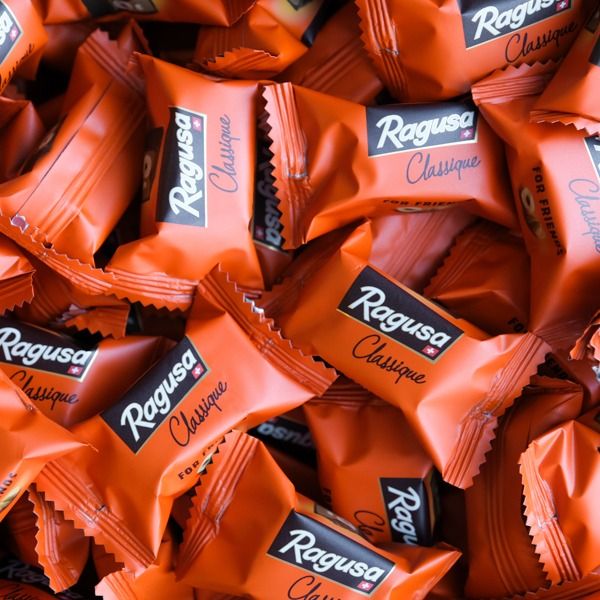 Ragusa Classique For Friends Carton